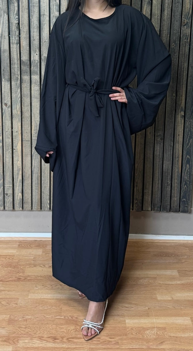 Abaya with belt and kimono sleeves