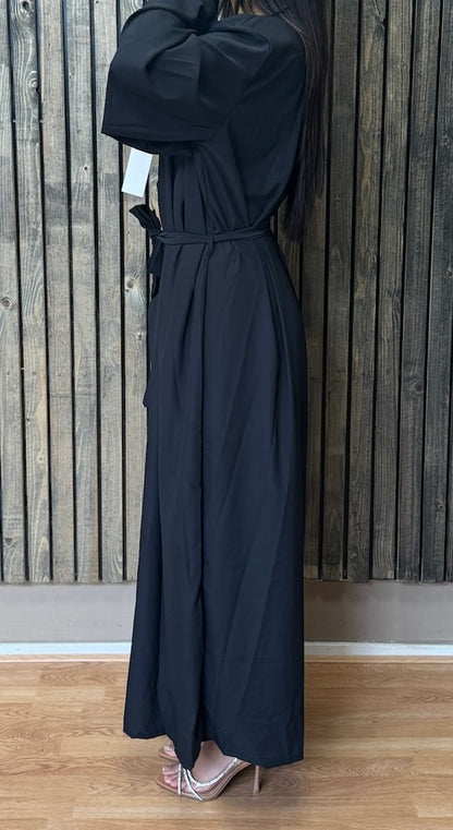 Abaya with belt and kimono sleeves