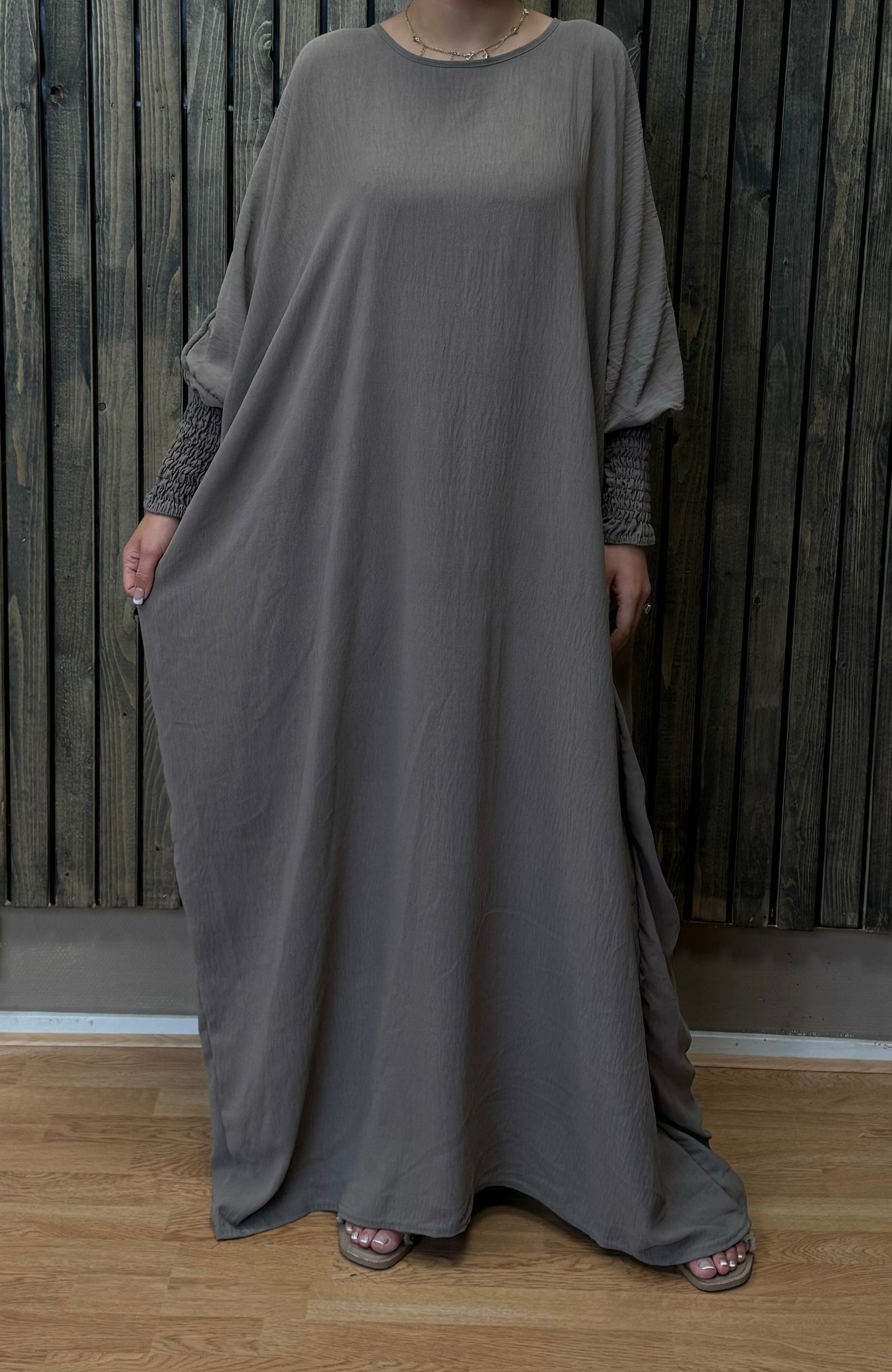 Butterfly abaya with ruffled sleeve