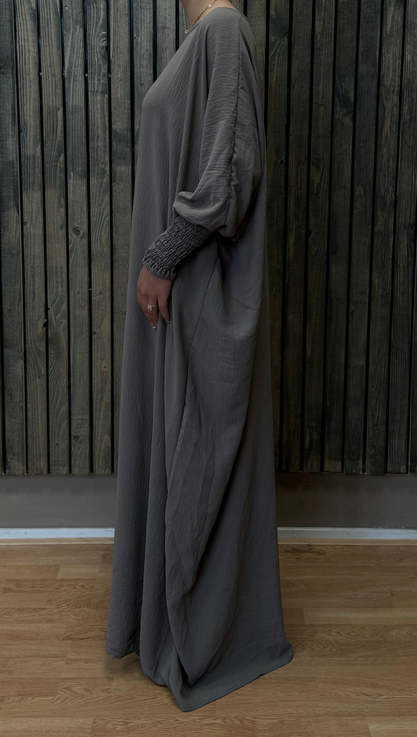 Butterfly abaya with ruffled sleeve