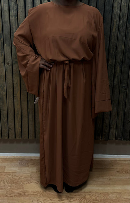 Abaya with belt and kimono sleeves